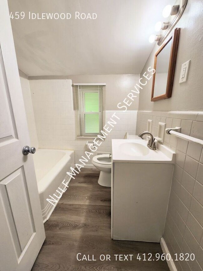 Photo - 459 Idlewood Rd
