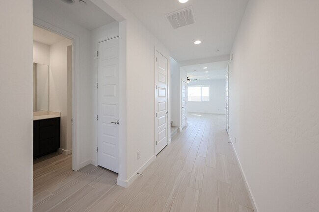 Photo - 4 Bedroom plus Loft in Mystic