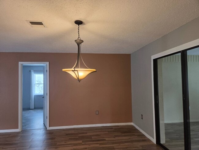 Photo - 1610 Pruitts Landing St