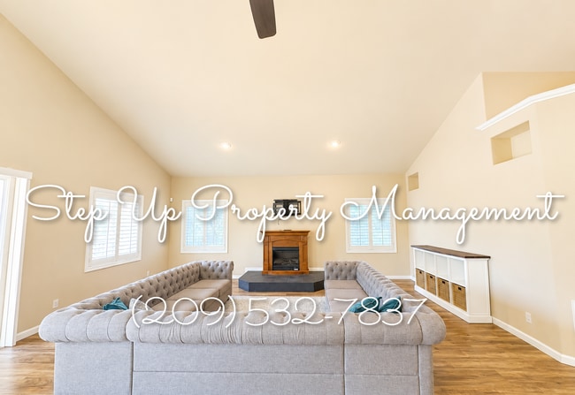 Photo - Spacious 3BD/3BA – Lake Access Living in Gated Copperopolis Community