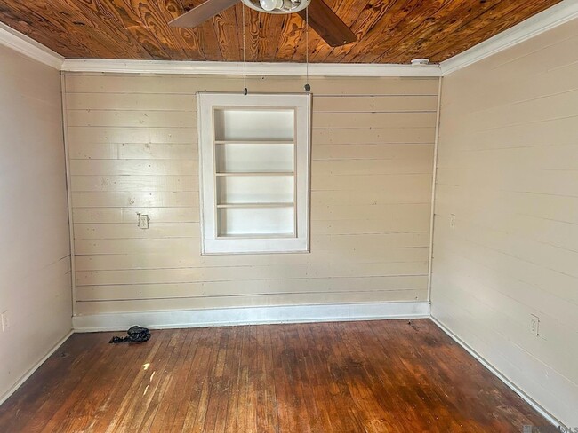 Photo - 30184 Smith Dr