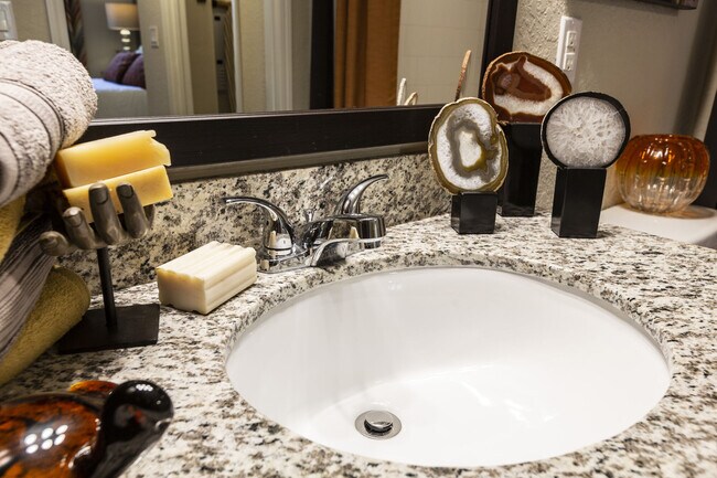 2 Bayshore apartments — community photo