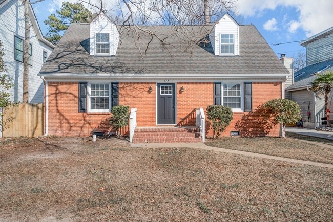 Photo - 735 Goldsboro Ave