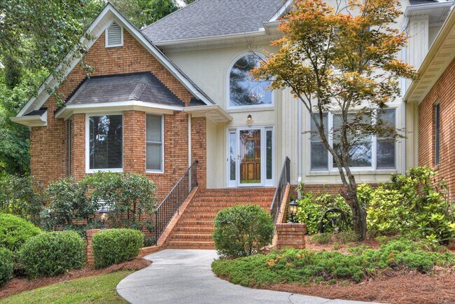Photo - 126 Dewberry Ln