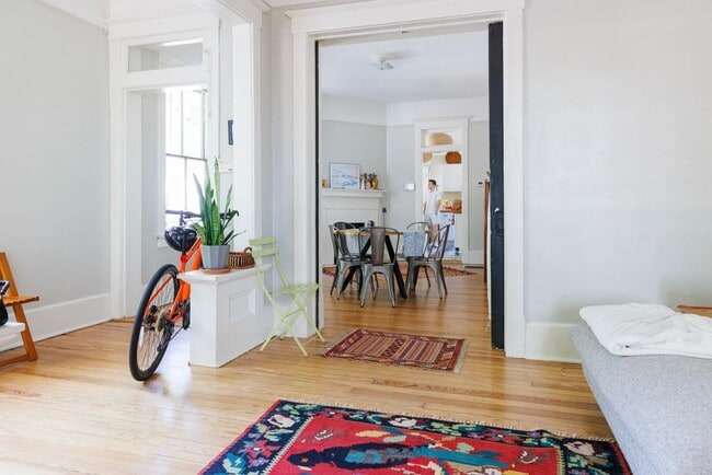 Photo - 2204-2204 Bull St Unit 2202