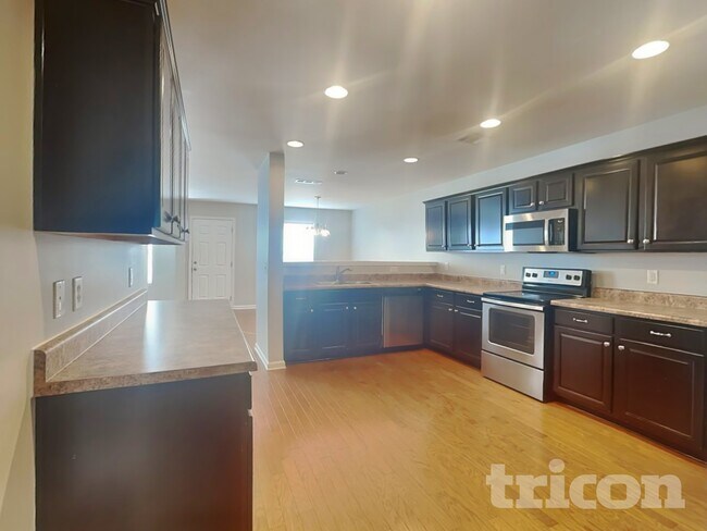 Photo - 1031 Fulman Rd