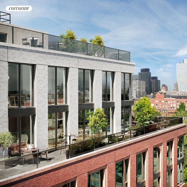 Photo - 445 Grand Ave