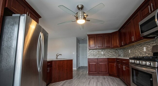 Photo - 530 King St Unidad C3