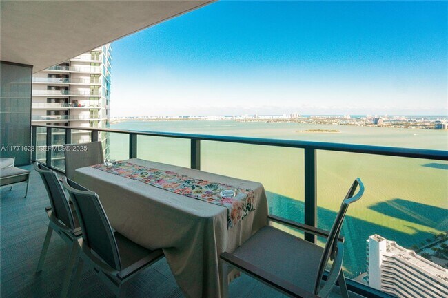 Photo - 650 NE 32nd St Unit 3505