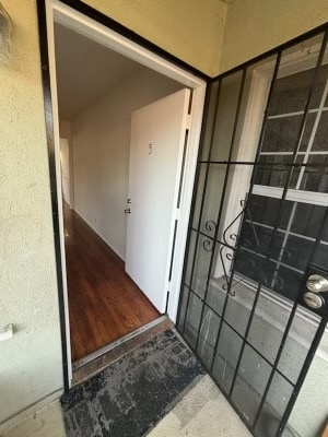 Photo - 8343 Lindley Ave