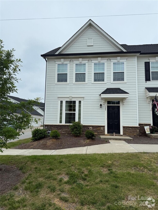 Building Photo - 140 Hamrick Rd Rental