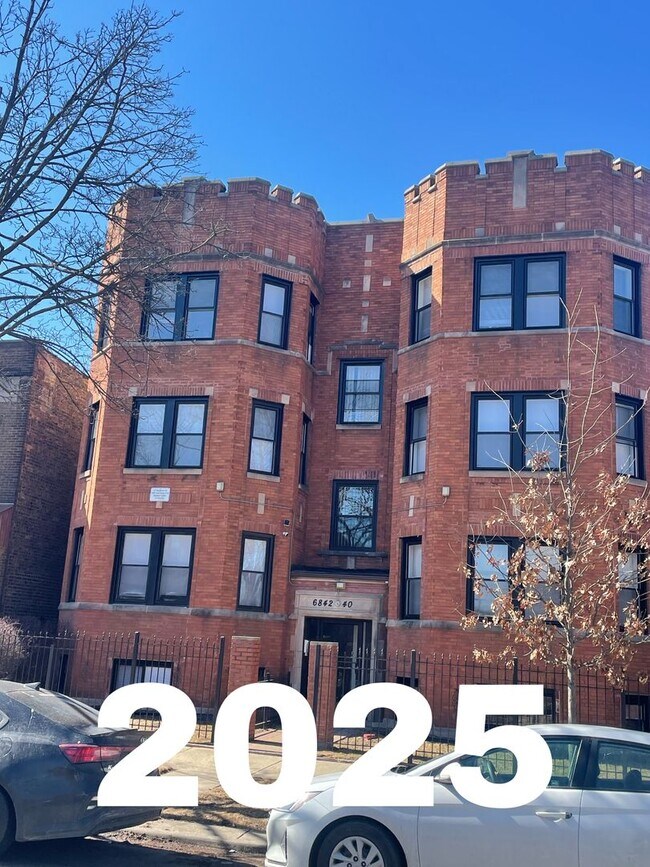 Building Photo - 6840 S Calumet Ave Unit 1N