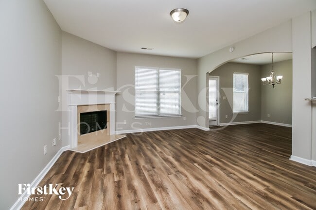 Photo - 428 Rankin Cir