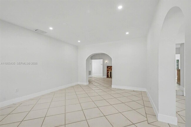 Photo - 5936 SW 29th St