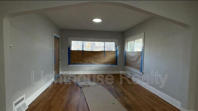 Photo - 4216 Jefferson St