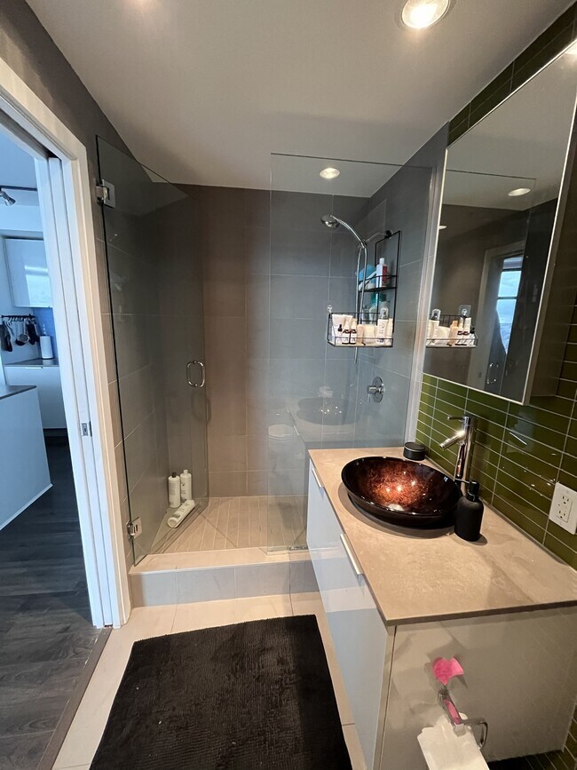 Photo - 128 W Cordova St