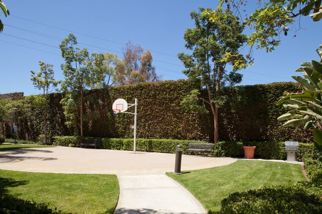 Villa Coronado Apartment Homes