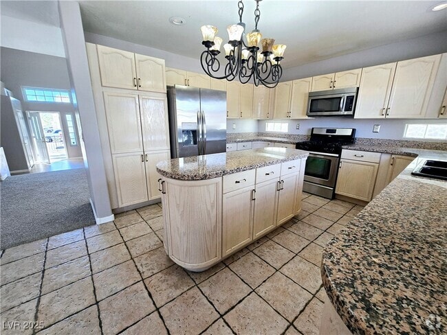 Building Photo - 3759 Funston Way Rental