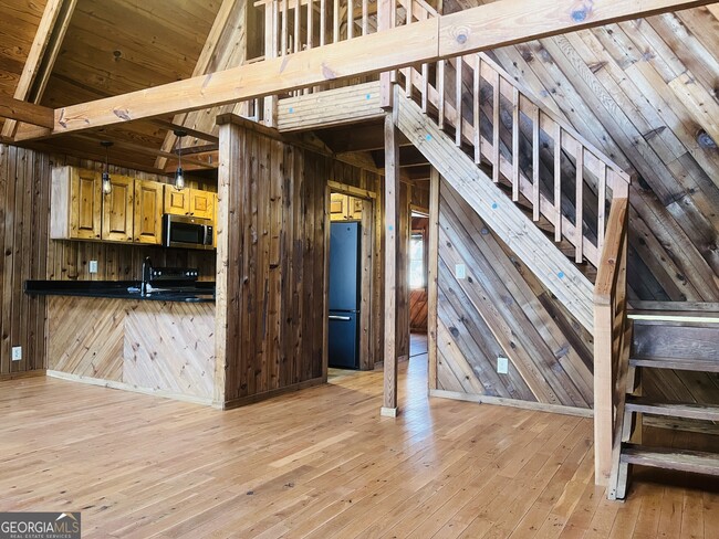 Photo - 364 Grayson Trail