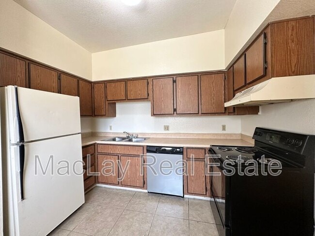 Photo - 2801 E Monte Cristo Ave