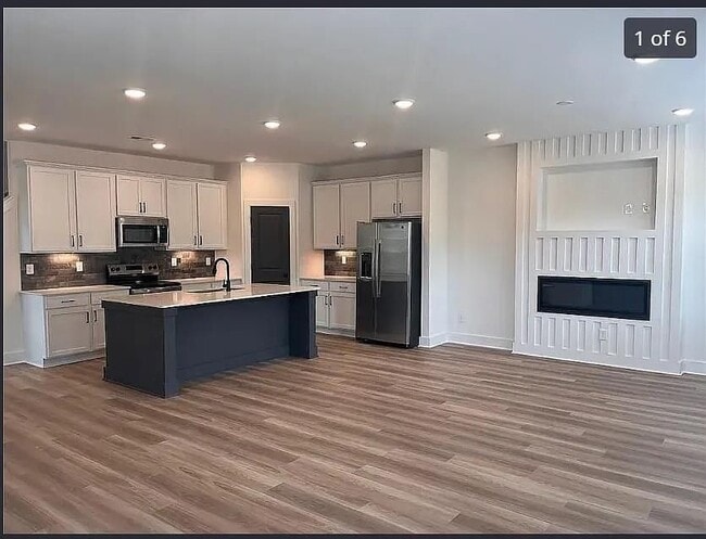 Photo - 3120 Marbella Cir