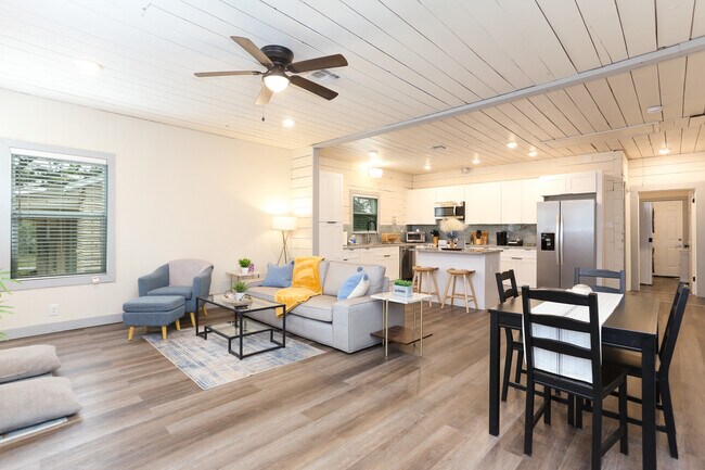 Photo - 1007 Avant Ave