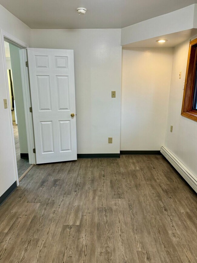 Photo - 2021 Blueberry St Unit 2