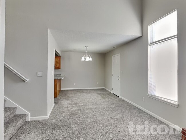 Photo - 10249 Cadogan Dr