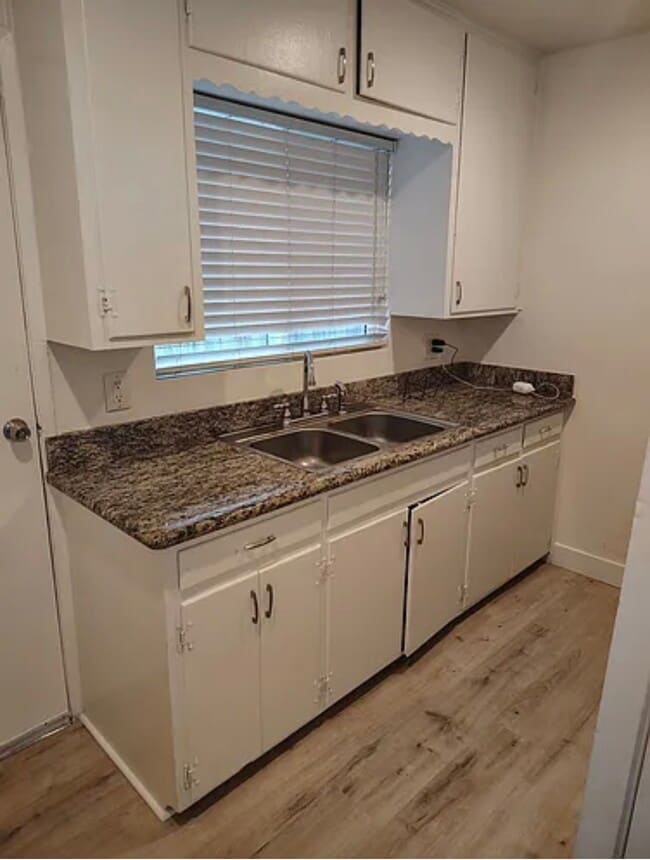 Photo - 45409 10th St W Unit 45409