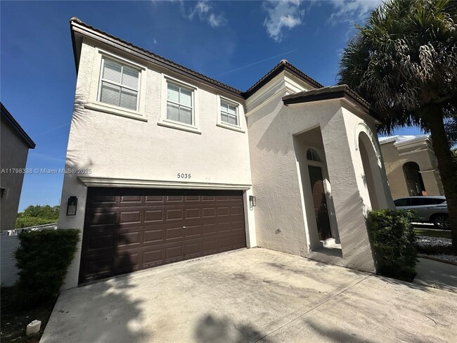 Photo - 5035 SW 155th Ave Townhome