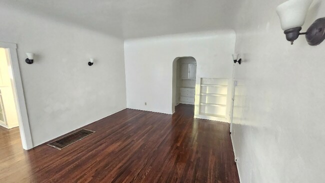 Photo - 1425 Echo Park Ave Unit 7