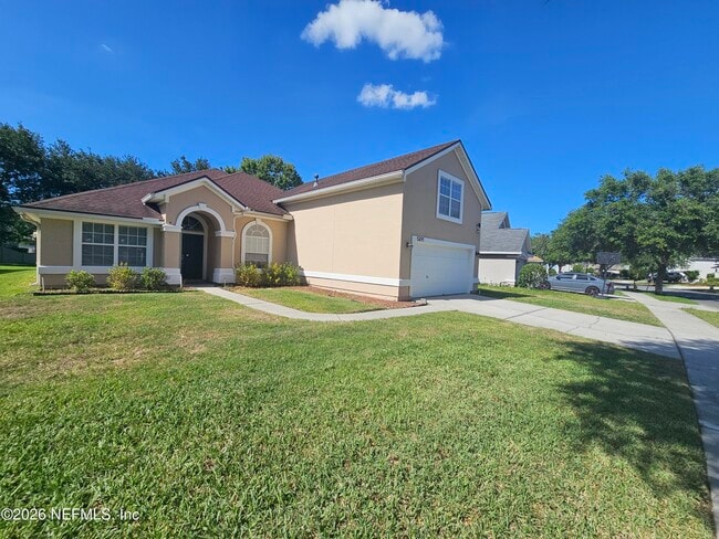 Building Photo - 5891 Green Pond Dr