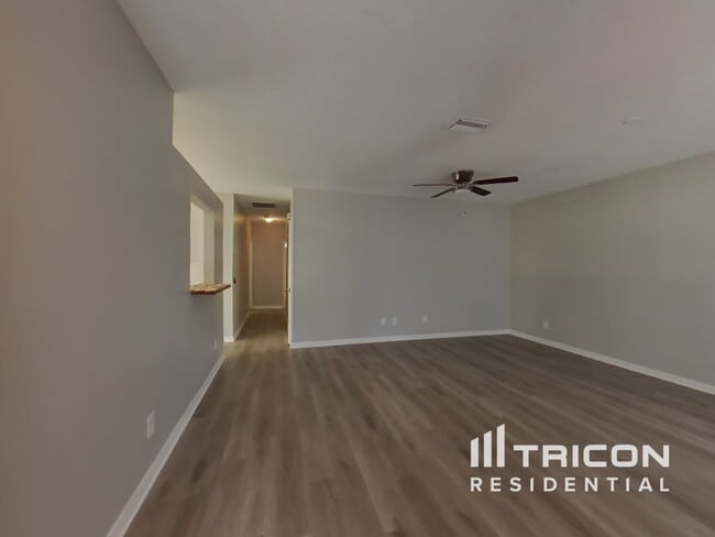 Photo - 5020 Anclote River St