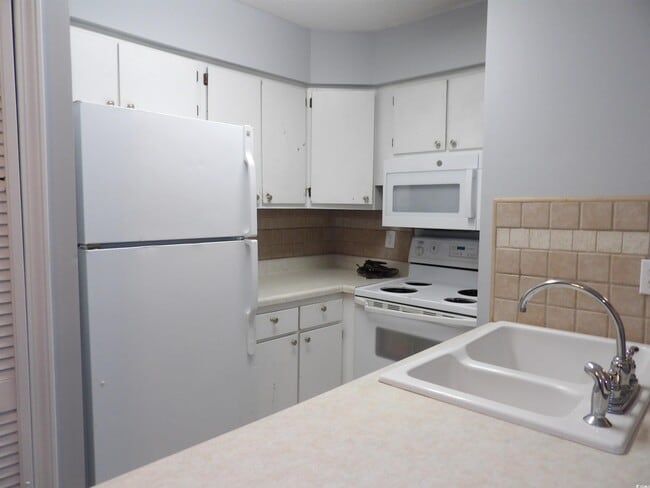 Photo - 10172 Beach Dr SW