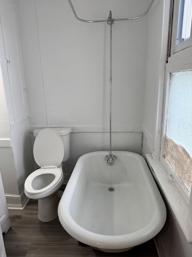 Photo - 3bd Single Buckeye/Kinsman Cash Pay