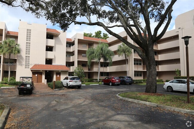 Building Photo - 1811 Sabal Palm Dr Unit 206 Rental