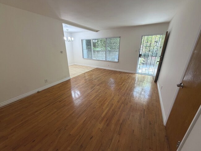Photo - 1117 10th St Unidad 4