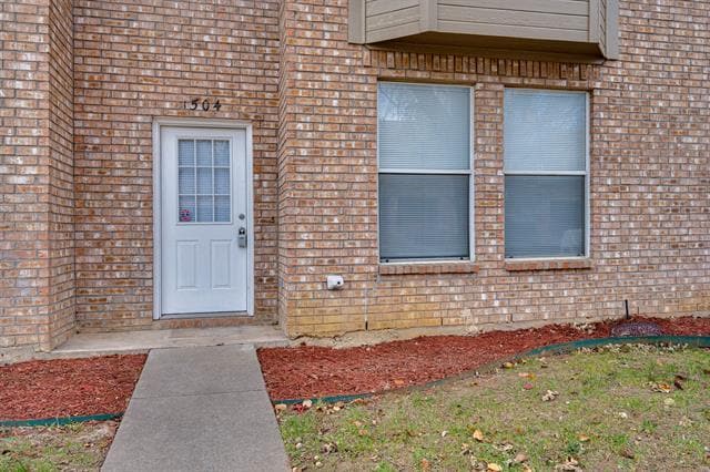 Photo - 1504 Barbara Dr