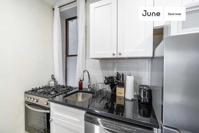 Photo - 133 Avenue D