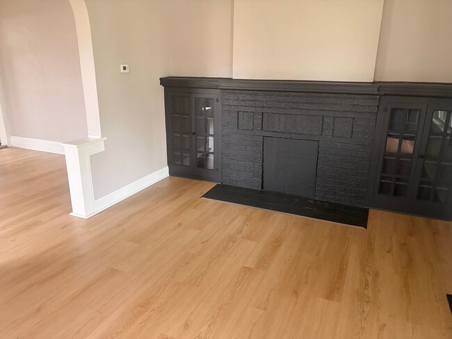 Photo - 1328 E 21st Ave