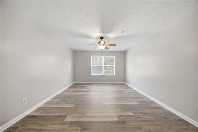 Photo - 8201 Fairington Ridge Cir