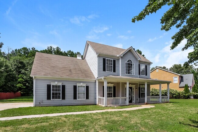 Photo - 203 Forrest Way