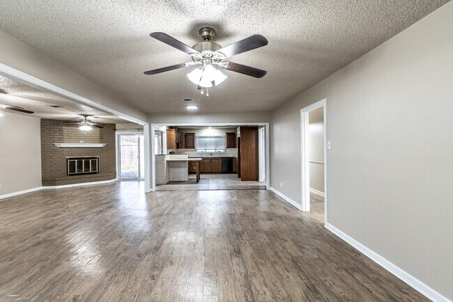 Photo - Completely renovated with beautiful updates!