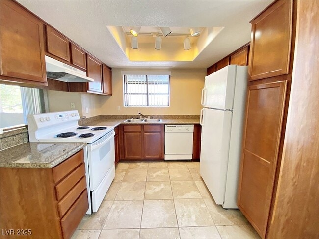 Photo - 7200 W Pirates Cove Rd Unidad 2112