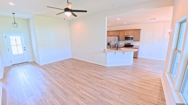 Photo - 25699 Raines Ave