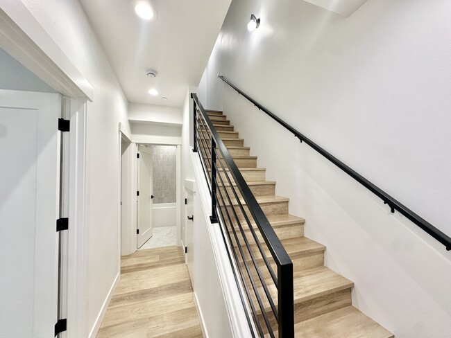 Photo - 1725 17th Ave