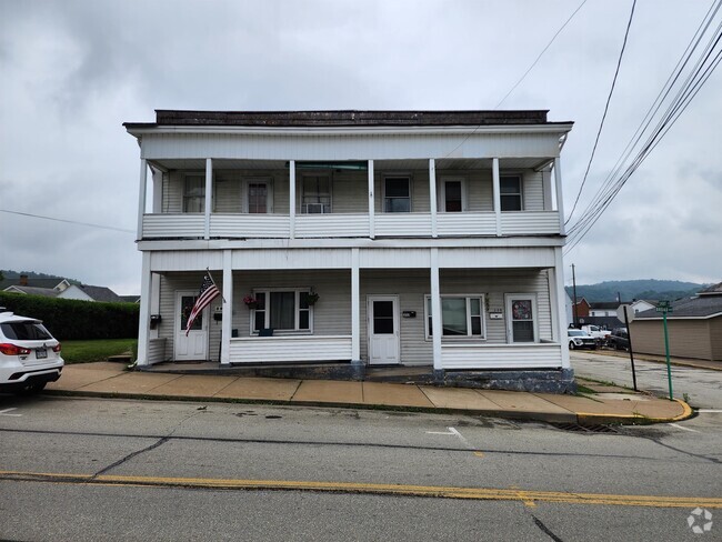 Building Photo - 302 Broad Ave Rental