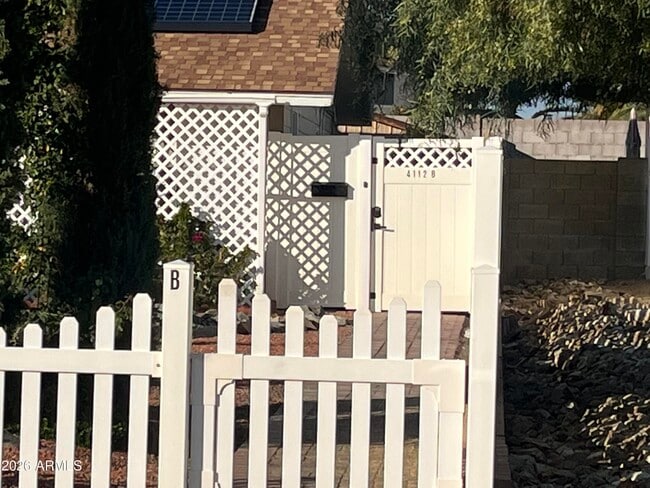 Photo - 4112 W Hearn Rd