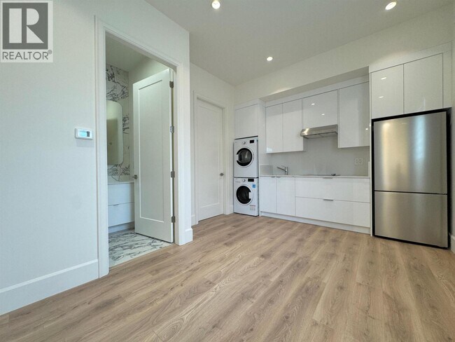 10480 No. 4 Road