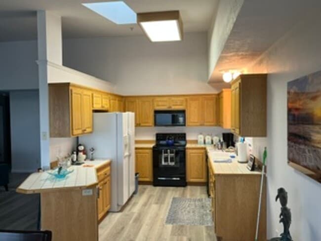 Photo - 1307 Moore St